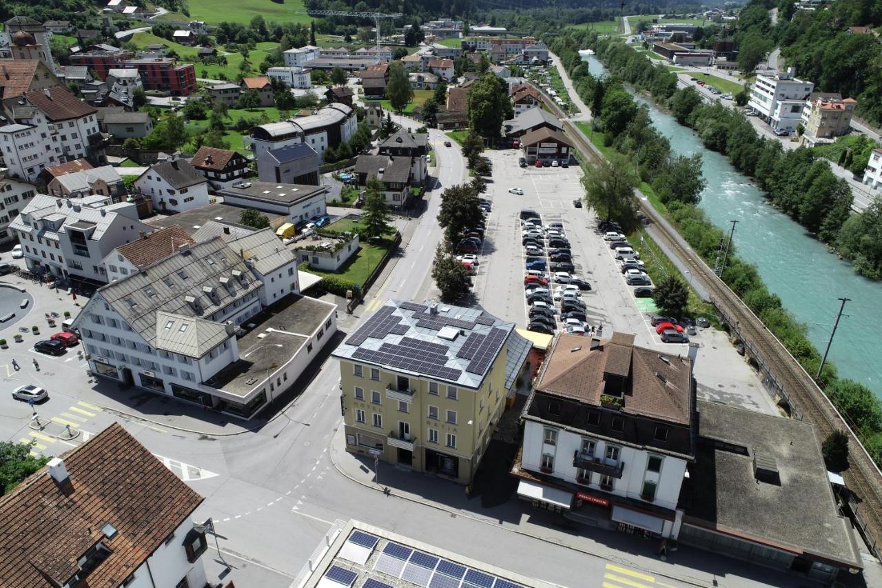Hotel Rätia Ilanz/Glion Exteriör bild